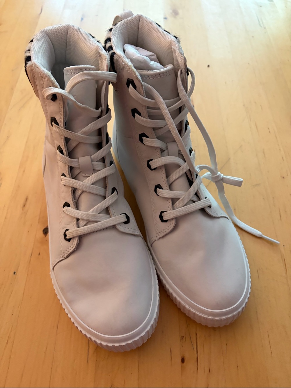Timberland White High-Top Lace-Up Sneakers with Black Eyelets